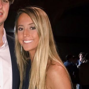 Meet your Posher, Madeline